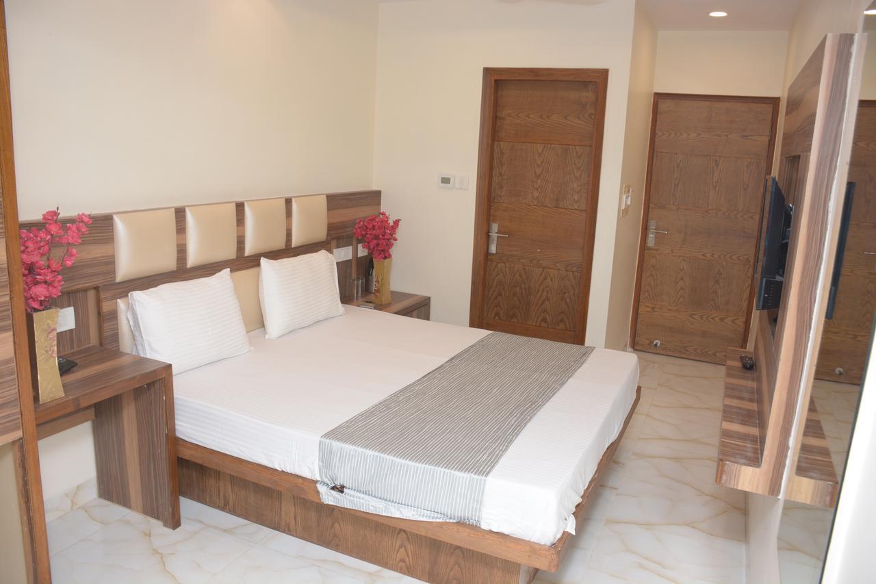 Hotel Golden Oasis - A Well Hygiene Property Paharganj Εξωτερικό φωτογραφία